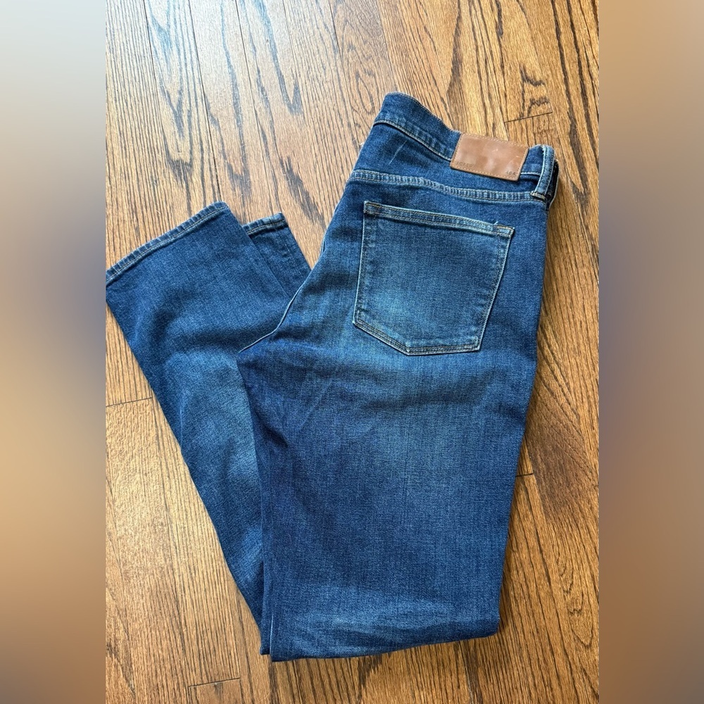 J. Crew Men's Blue Jeans - Picture 2 of 3